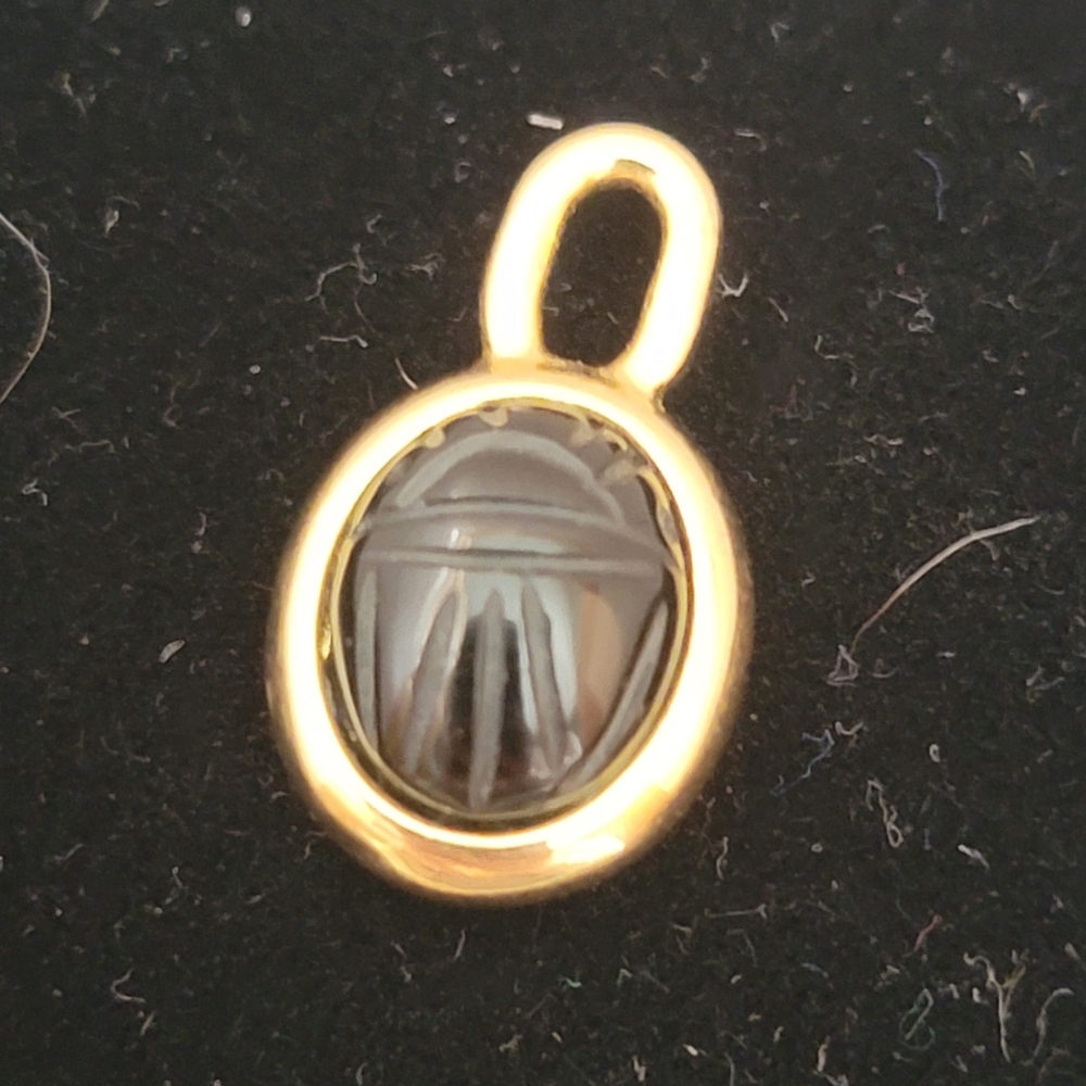 Vintage Tiny Black Scarab Beetle Charm Pendant Gold Tone 3/4"